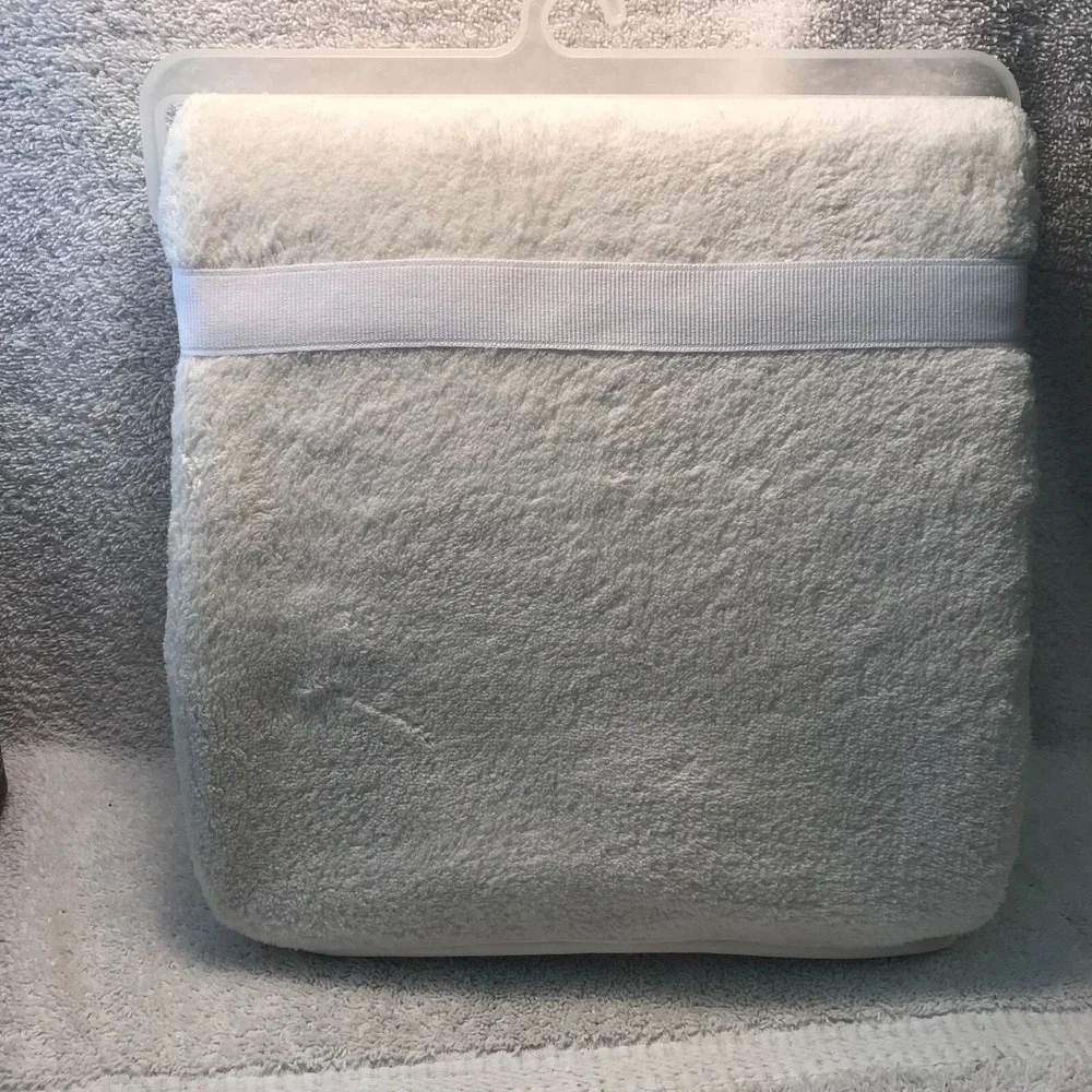 Baby Doubled Side Blanket With Giraffe Embroidery Soft & Absorbent 100% Cotton